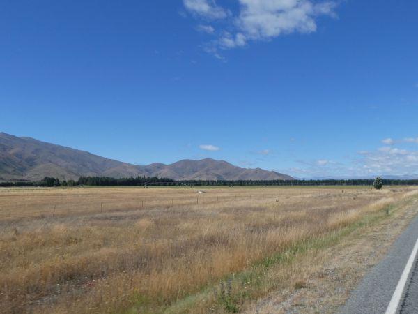 Lake Ruataniwha-Omarama