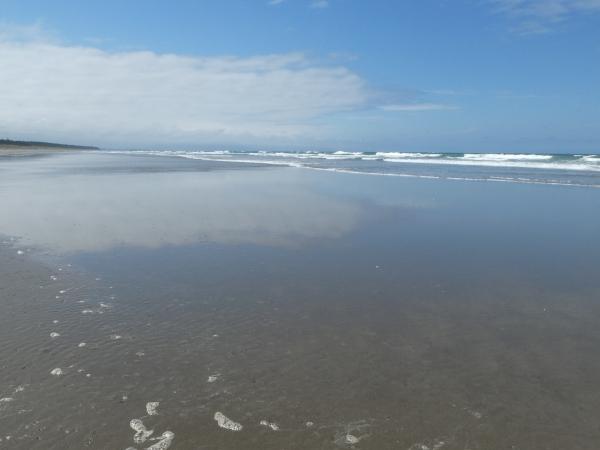 Akaroa-Woodend Beach